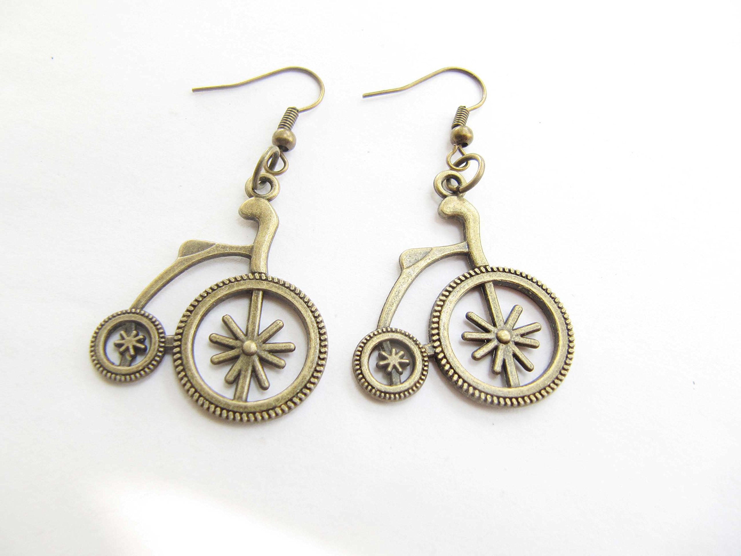 Bicycle Earrings for Women - Cycling Jewelry Gift for Bike Lovers - Dangle Road Bike Earrings - Cyclist Athletic Accessories - Perfect for Cycling Enthusiasts, Bike Races & Outdoor Adventures