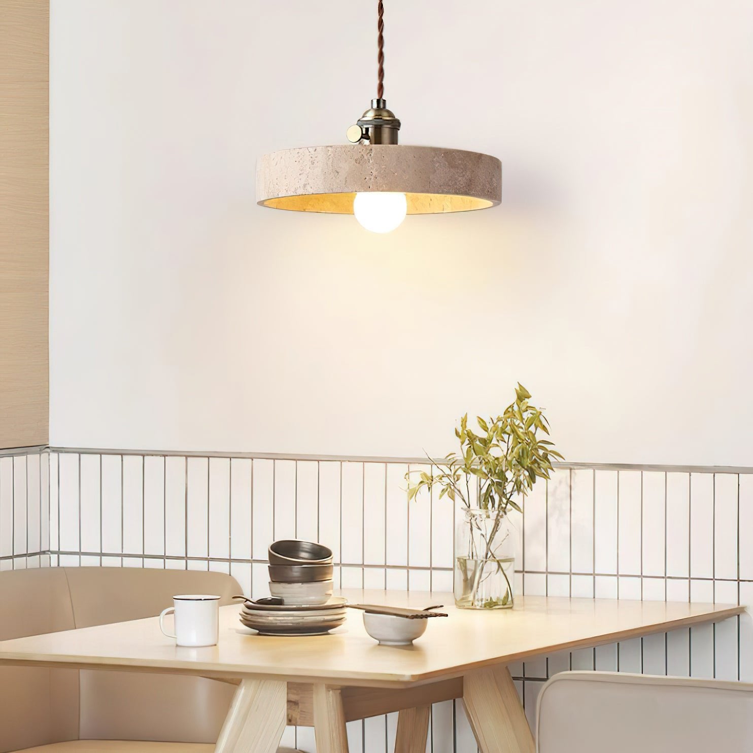 Alagusmo Modern Pendant Lamp - Stylish Hanging Light Fixture for Living Room, Dining Room, Kitchen & Bedroom Decor