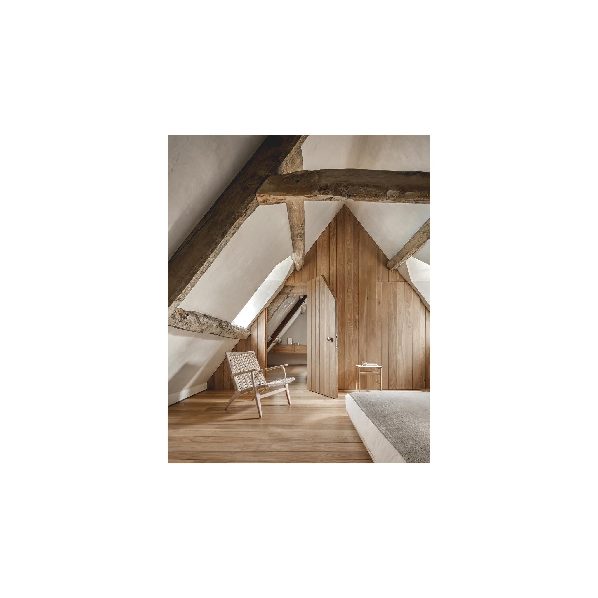 In Focus: Stunning Photography Coffee Table Book for Home Decor, Gifts & Inspiration | Perfect for Living Rooms, Offices & Coffee Shops