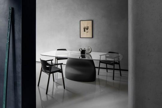 Midj Gran Sasso Modern Dining Table - Solid Wood Kitchen Table for 6-8 People - Perfect for Family Dinners & Entertaining Guests