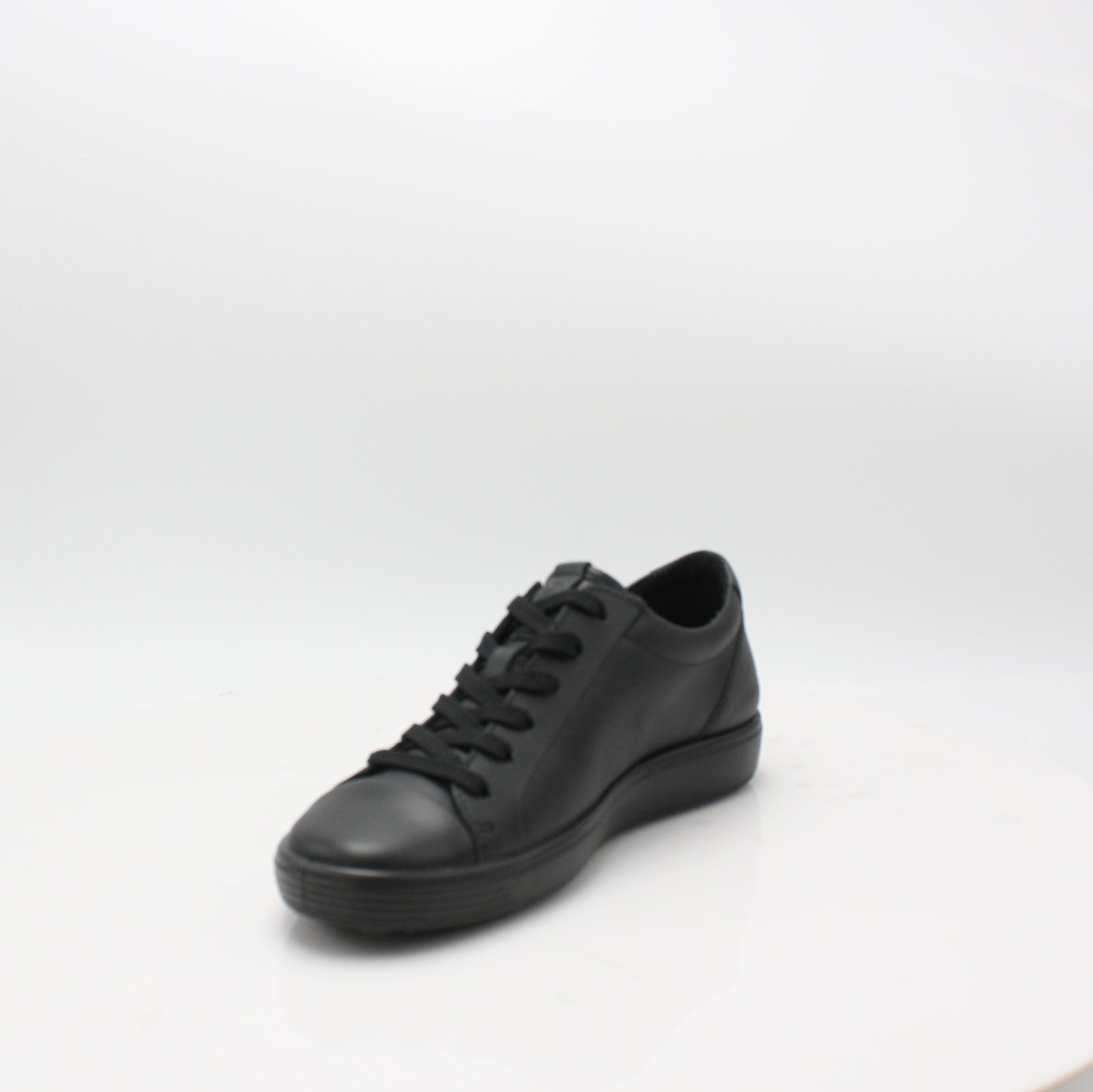 ECCO Soft 7 Women's Comfortable Sneakers - Lightweight Walking Shoes for Women - Perfect for Casual Wear, Travel & Everyday Use