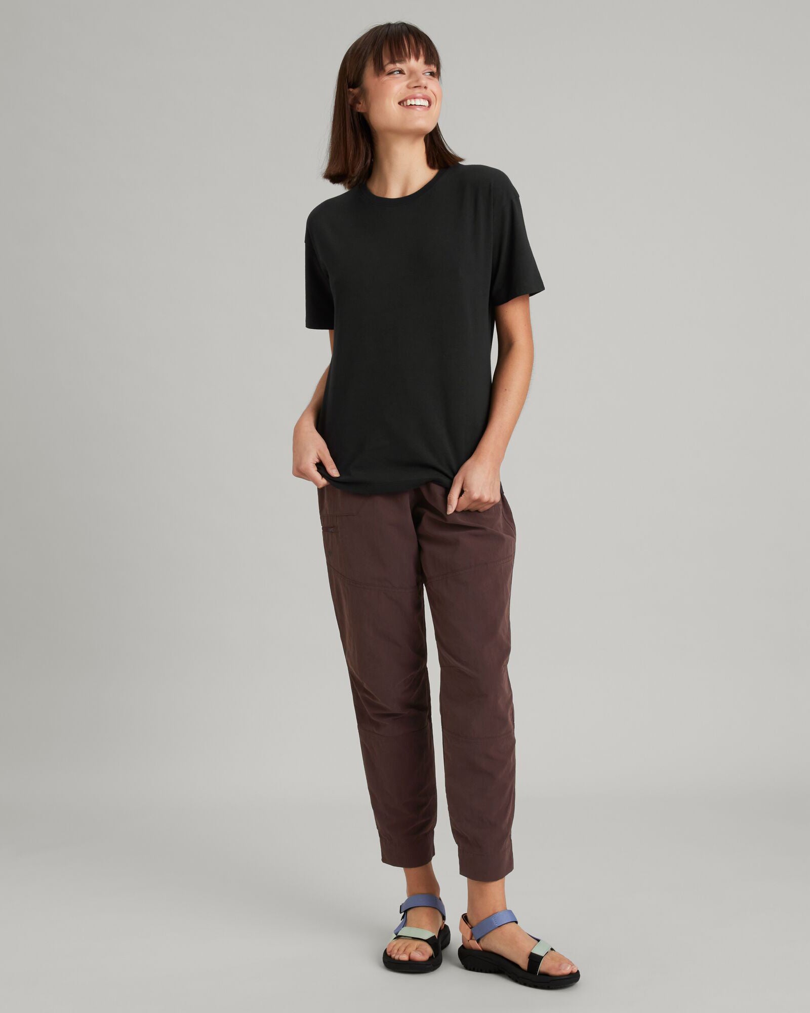 KMD Women's Short Sleeve T-Shirt - Soft Cotton Casual Tee for Everyday Wear - Black Stingray Print - Perfect for Work, Gym & Weekend Outings