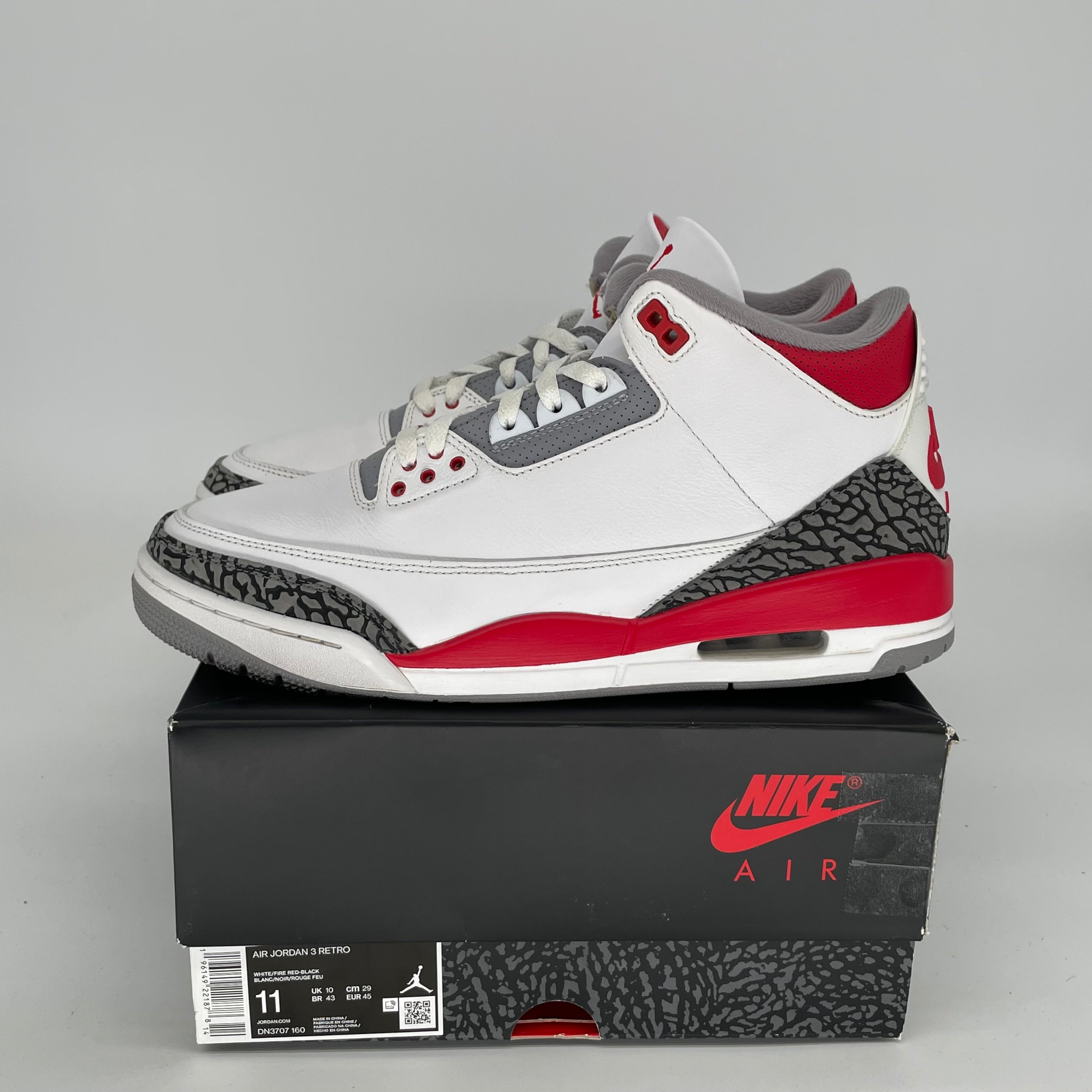Original Air Jordan 3 Fire Red Men's Basketball Shoes - Size 11 (DN3707-160) | Retro Sneakers for Streetwear & Basketball Games