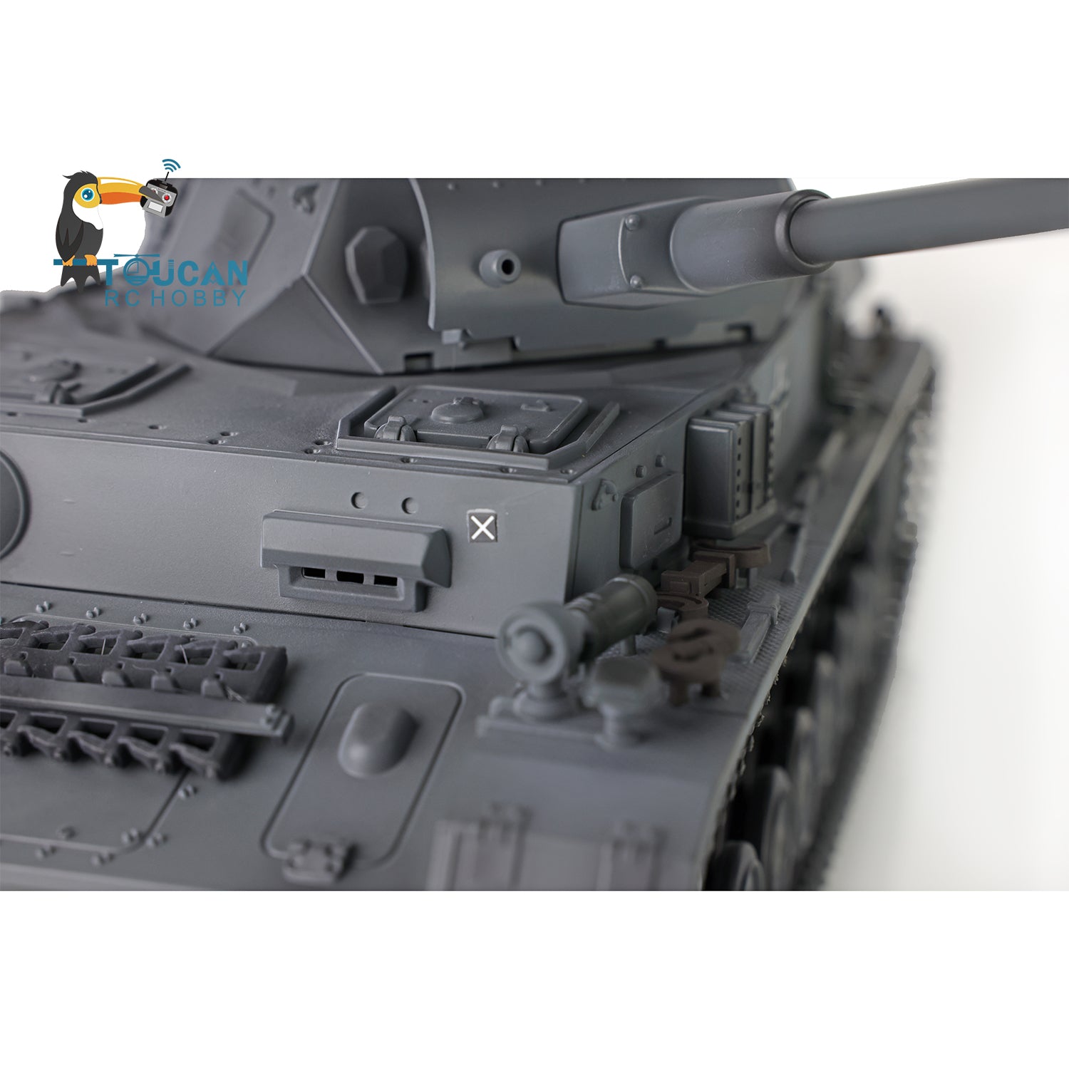 Henglong 1/16 Scale 7.0 Radio Control Tank 3859 - German Panzer IV F2 RC Model with 360° Rotating Turret, Steel Gearbox & Infrared Battle System - Perfect for Military Enthusiasts, Collectors and RC Hobbyists