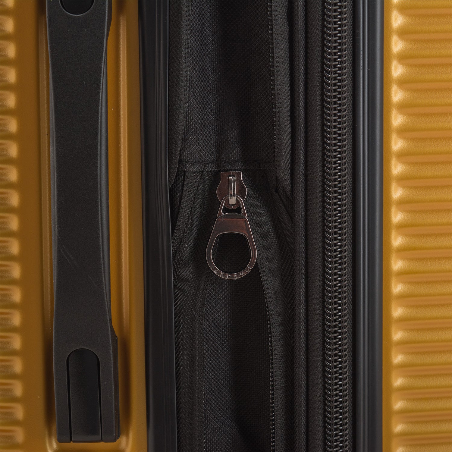 Ember 3-Piece Lightweight Luggage Set with Spinner Wheels - Perfect for International Travel & Business Trips