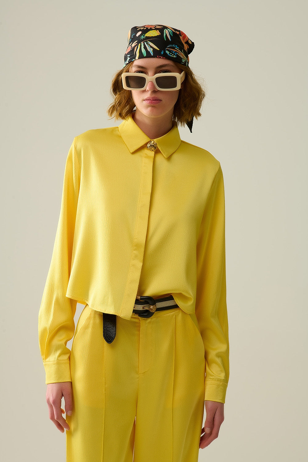 jaune