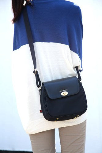 Artisan & Artist PO015 Premium Leather Camera Bag for DSLR & Mirrorless Cameras - Perfect for Travel, Photography & Everyday Use