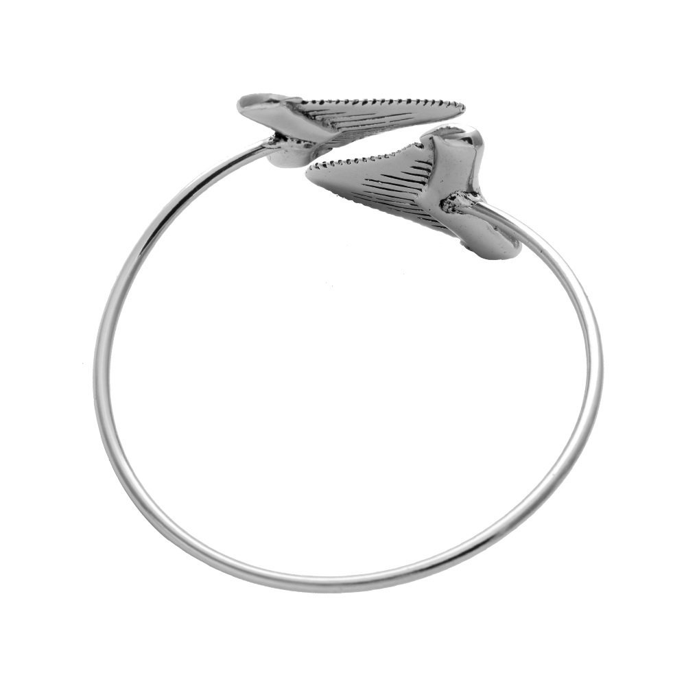 NOUMANDA Shark Tooth Bracelet for Men Women - Double Wrap Bangle Cuff with Arrow Design - Stylish Boho Tribal Jewelry Gift for Beach Party, Festival & Everyday Wear