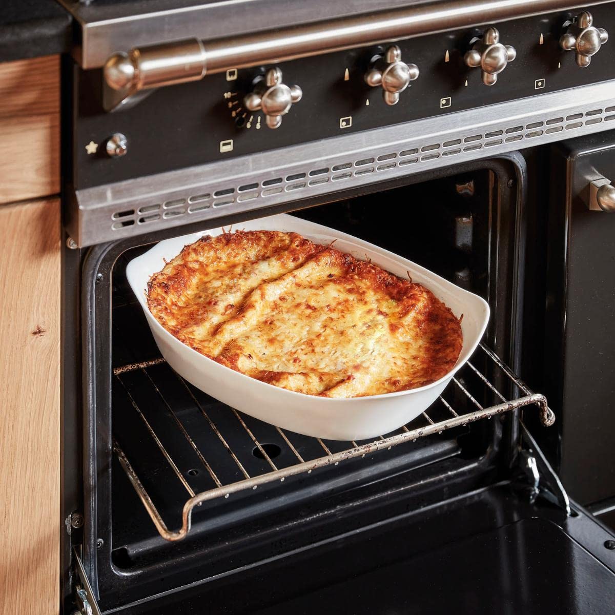 Luminarc Smart Cuisine Oven Dish - Premium Heat-Resistant Glass Baking Pan for Casseroles, Lasagna & Desserts | Perfect for Family Dinners & Holiday Baking