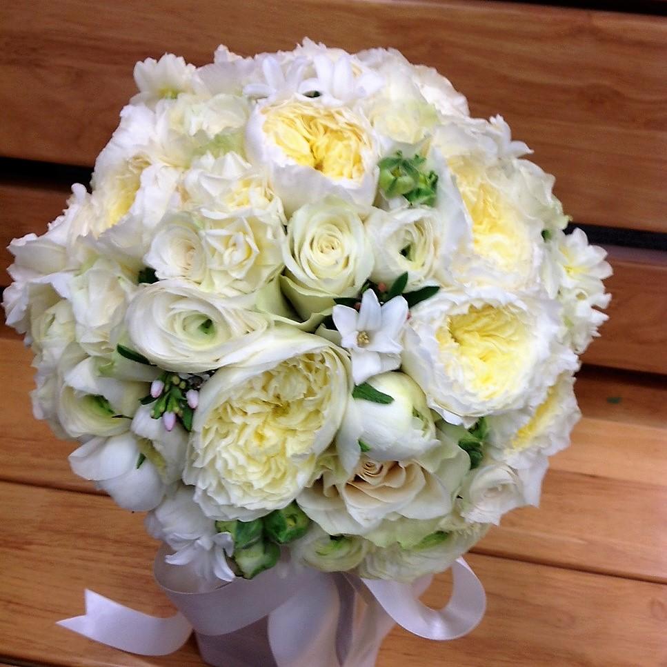 Custom Wedding Bouquets - Handmade Bridal Flowers for Ceremonies & Photography - Perfect for Weddings, Proposals & Special Events