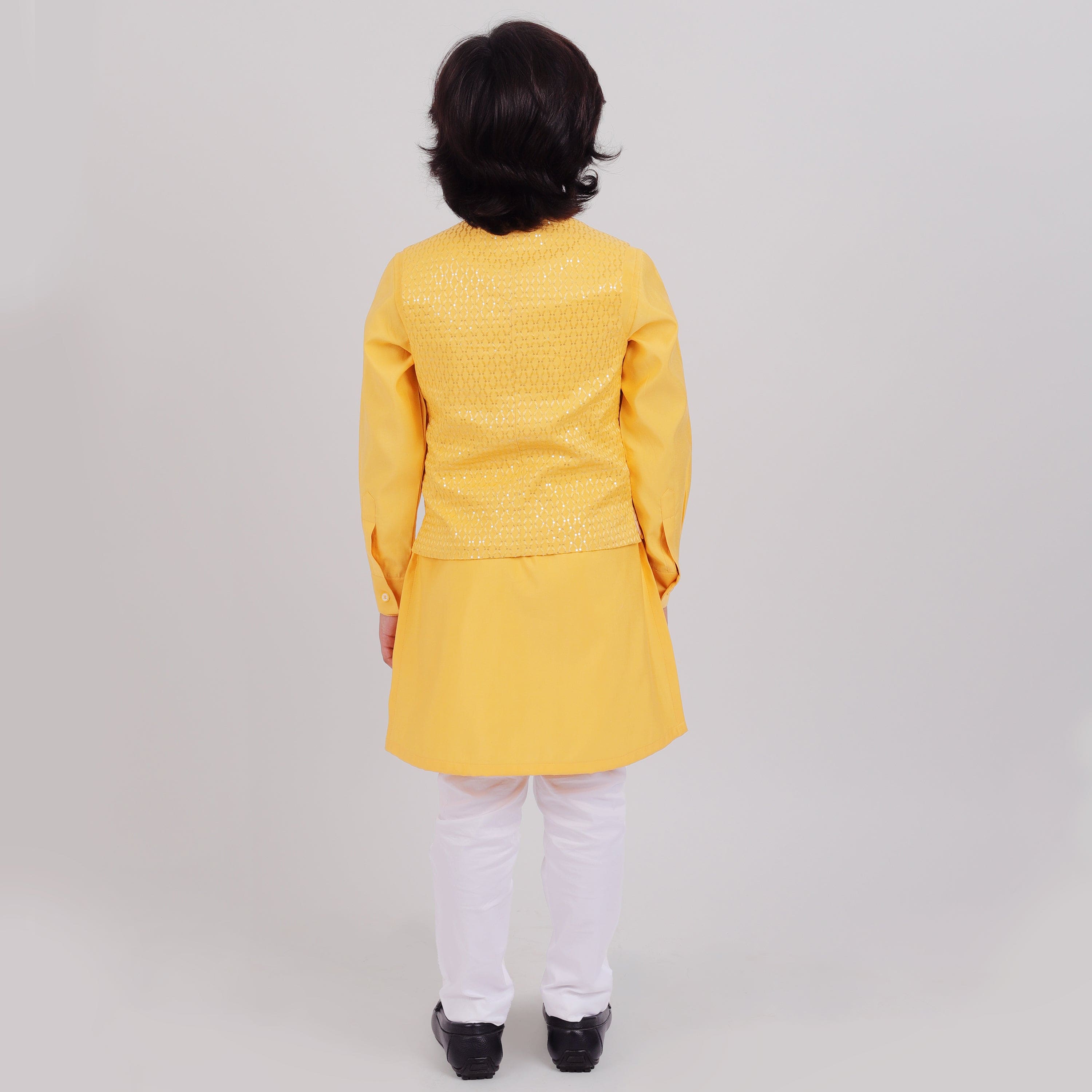 **Pre-Order: Stylish Yellow Bandi Set with Yellow Kurta & Off-White Pants for Boys – Perfect for Festivals, Weddings & Special Occasions**