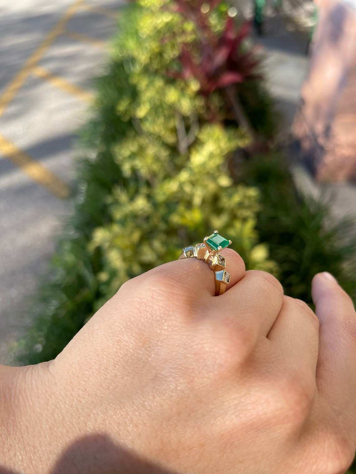 1.97tcw Colombian Emerald & Princess Cut 14K Gold Anniversary Ring for Women - Perfect Gift for Wife, Mother, Daughter on Birthday, Valentine's Day or Anniversary