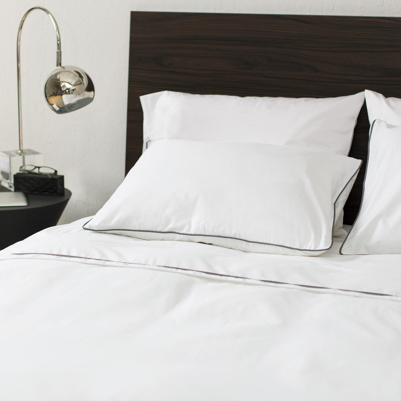 Soft White Hayes Nova Duvet Cover Set - 100% Cotton Breathable Bedding with Zipper Closure - Perfect for Master Bedroom, Guest Room & Cozy Home Decor