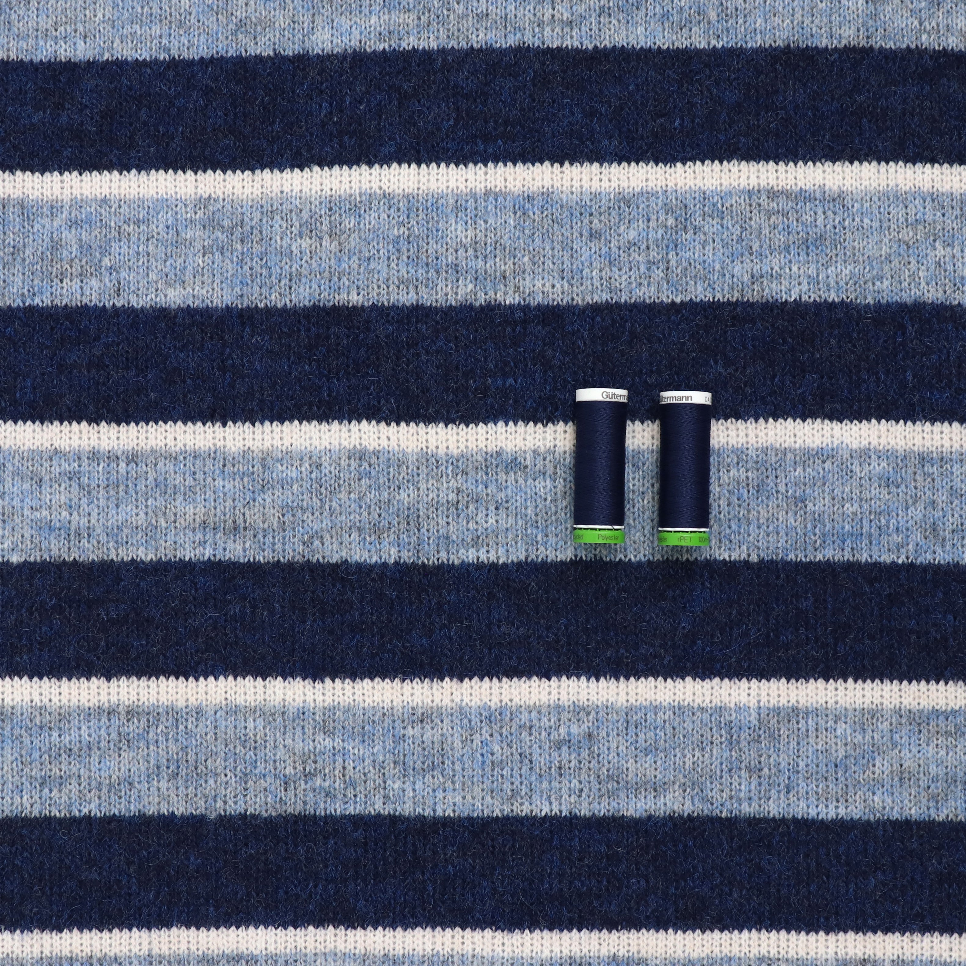 Premium Yarn Dyed Knit Fabric - Blue Stripe Pattern - 82cm Wide - Ideal for DIY Clothing, Home Decor & Craft Projects