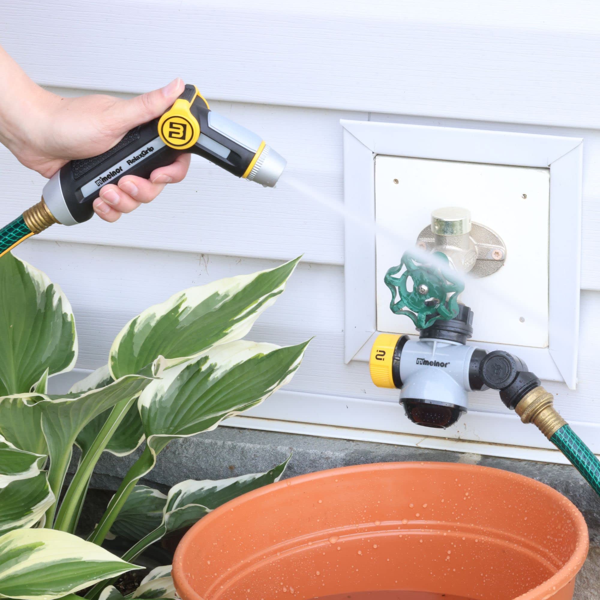 Melnor 15610-AMZ RelaxGrip Nozzle & Wash & Fill Gardening Set - Heavy Duty Watering Wand for Lawn, Garden, and Outdoor Plant Care