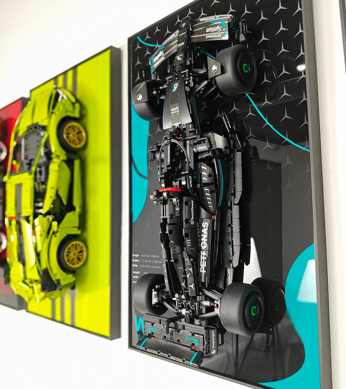 Lego Mercedes AMG F1 W14 E (42171) Display Wall Mount Frame - Premium Car Model Stand for Lego Technic Sets - Perfect for Home Office Decor, Toy Car Collection Display & Gift for F1 Fans