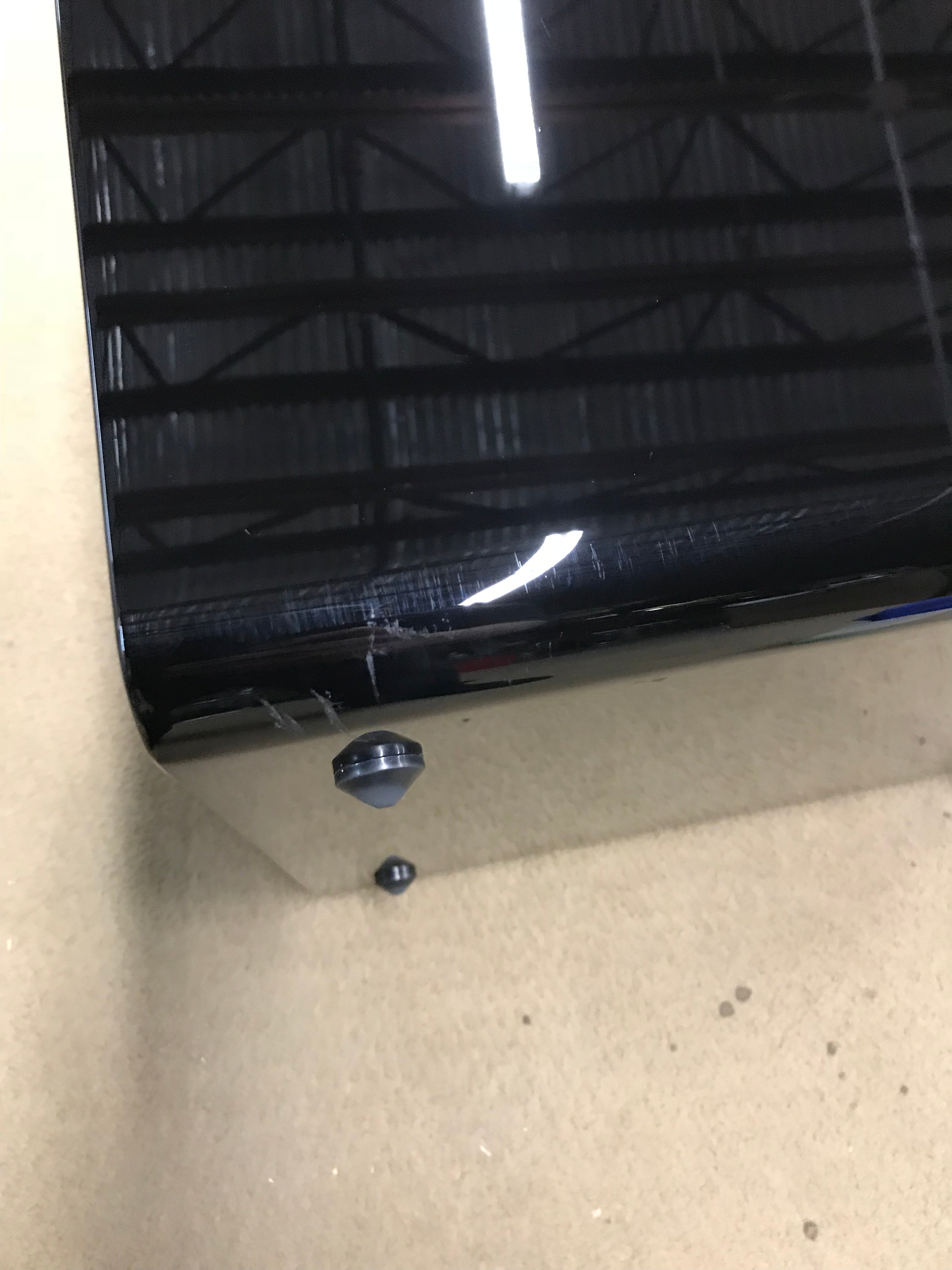 SB16 Ultra Piano Gloss Power Outlet 1869 - Premium Electrical Outlet for Home, Office, and Studio Use
