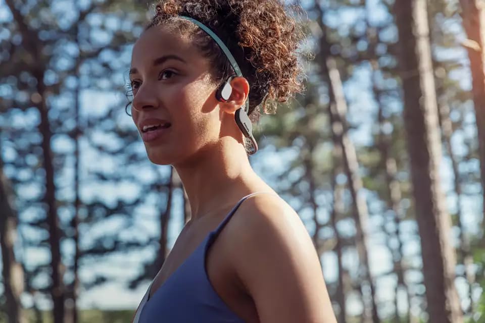 PHILIPS A7607 Wireless Bone Conduction Headphones - Bluetooth Open-Ear Headset with AI Noise Cancelling Mic, 9H Battery & Fast Charge, IP66 Waterproof, LED Safety Lights & App Control (Black) - Perfect for Running, Cycling & Outdoor Sports