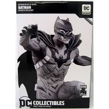 Batman Black & White Kenneth Rocafort Limited Edition Statue – DC Comics Collectible Figurine for Display & Home Decor