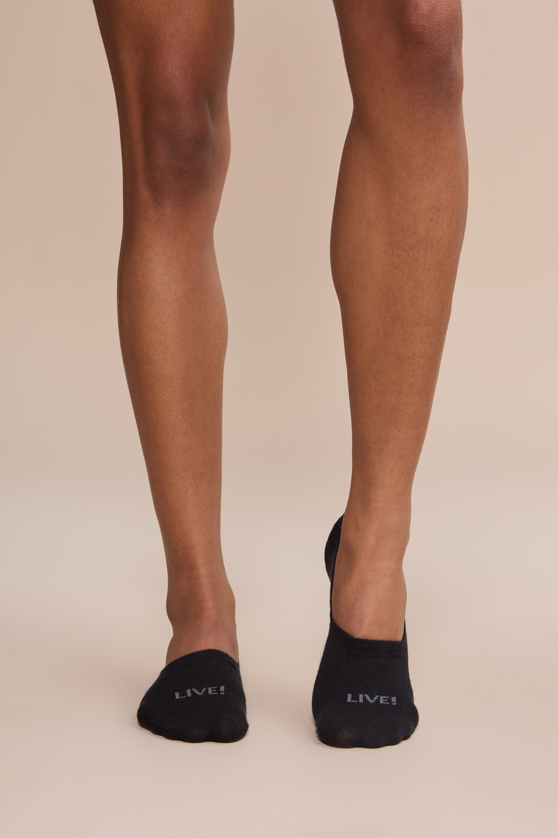 Breathable Invisible Socks for Women & Men - No Show Liner Socks with Anti-Slip Heel Grip - Perfect for Sneakers, Loafers & Dress Shoes