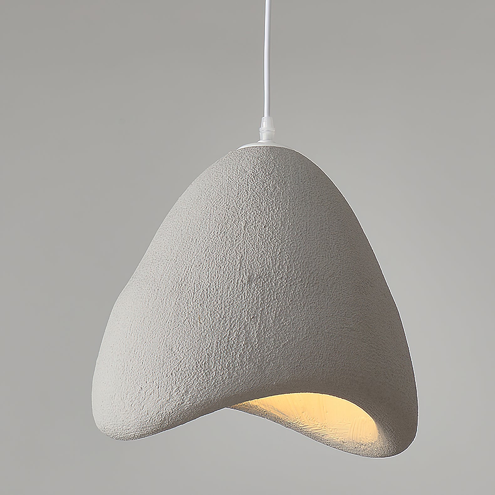 Modern Arrow Pendant Light Fixture - Sleek Industrial Ceiling Lighting for Kitchen, Dining Room & Bedroom