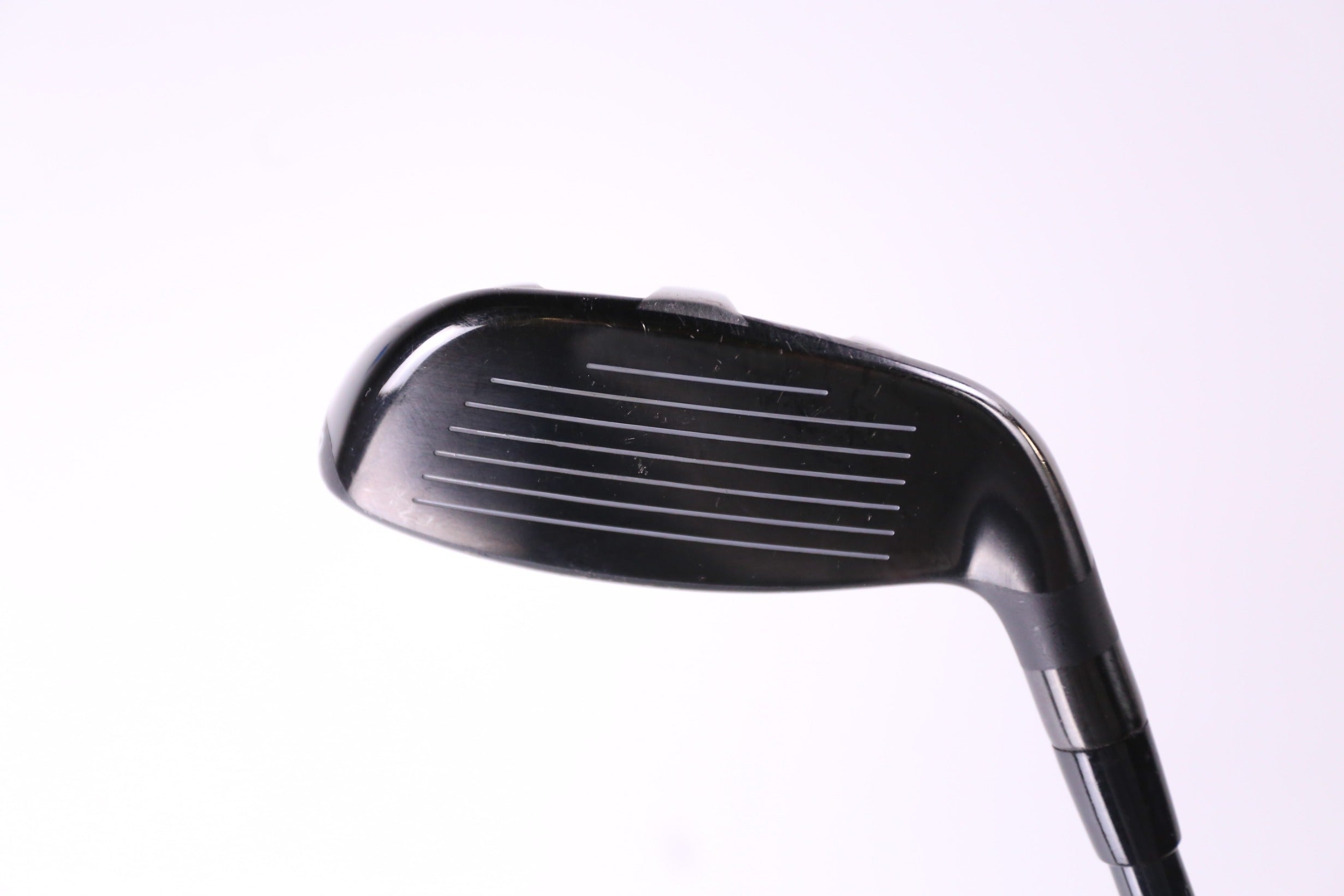 Used Cleveland Launcher Halo 4H Hybrid Golf Club - Left Handed 22° Ladies Flex - Perfect for Women's Golf Practice & Course Play