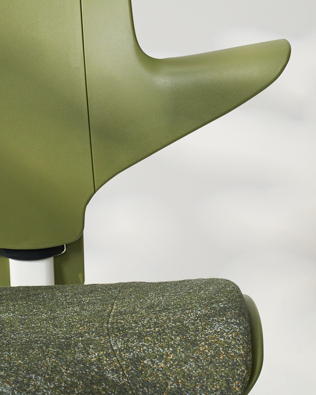 HÅG Capisco Puls 8020 Ergonomic Office Chair with Adjustable Height - Moss Grey Fabric by Kvadrat | Modern Design Collection for Home & Workspace | Perfect for Standing Desks, Creative Studios and Open Office Environments