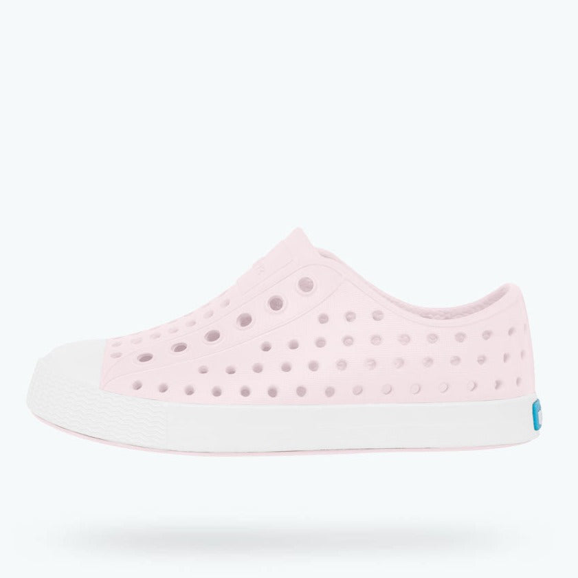 Native Shoes Jefferson Sneakers for Kids & Youth - Lightweight & Comfortable Milk Pink/Shell White - Perfect for School, Play & Everyday Wear