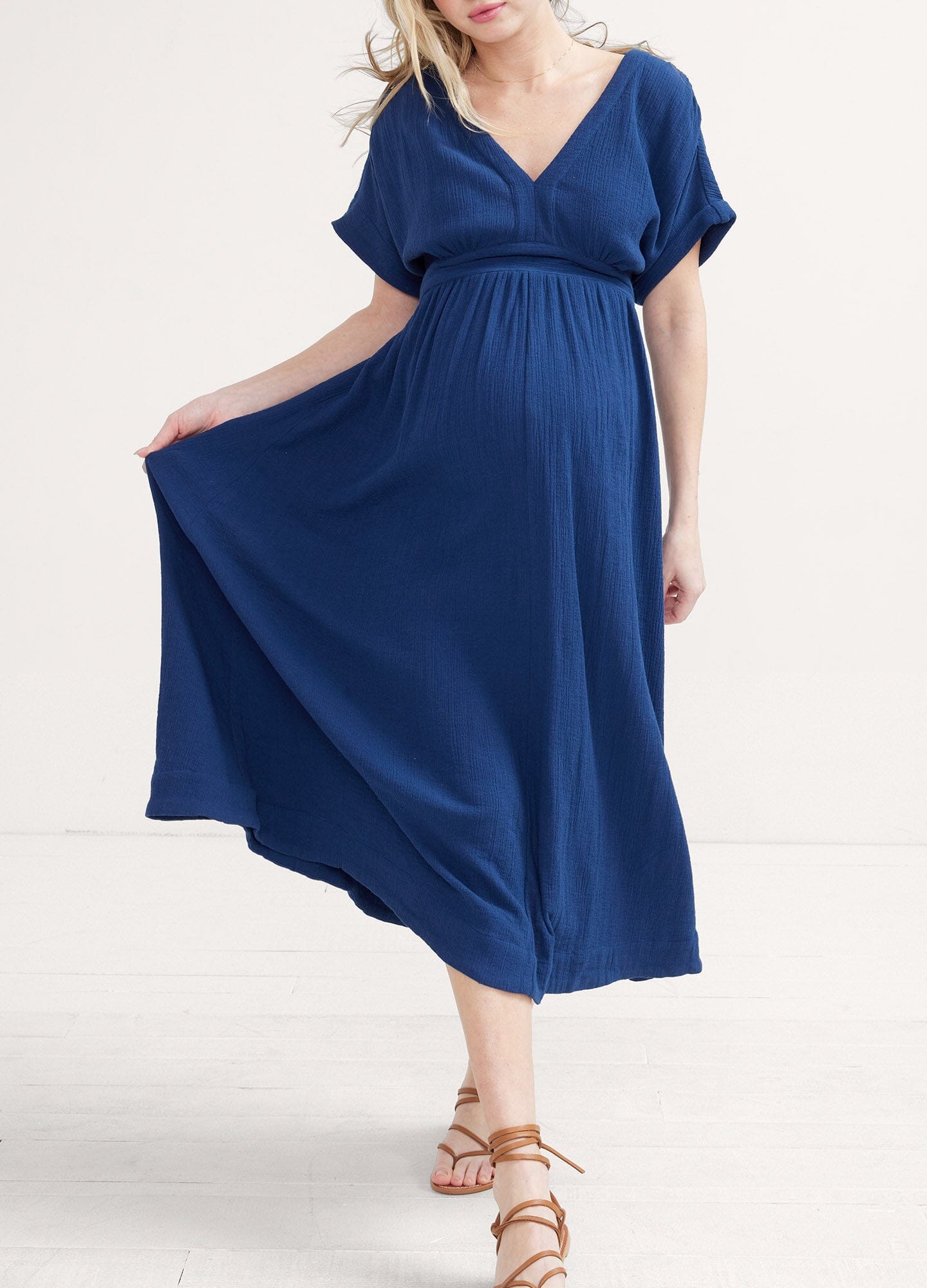 Elegant Rosa Dress for Women - Floral Summer Maxi Dress with V-Neck & Flowy Skirt - Perfect for Weddings, Parties & Beach Vacations