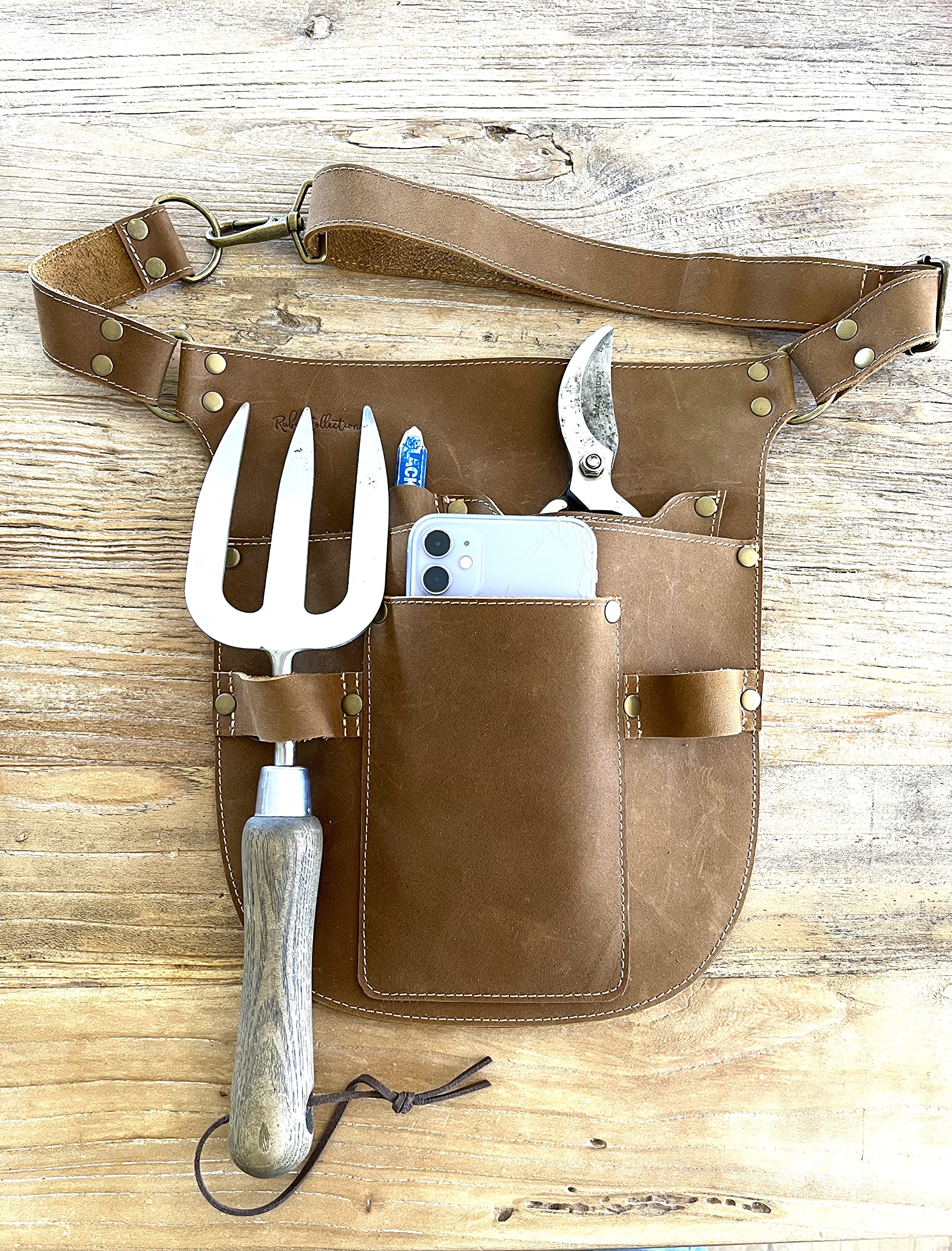 Rubys Collection™ Leather Garden Tool Belt - Adjustable Waist Strap with Multiple Pockets for Gardening, Florist Work & Outdoor Activities | Durable Leather Utility Belt for Women & Men | Perfect for Landscaping, Planting & DIY Projects