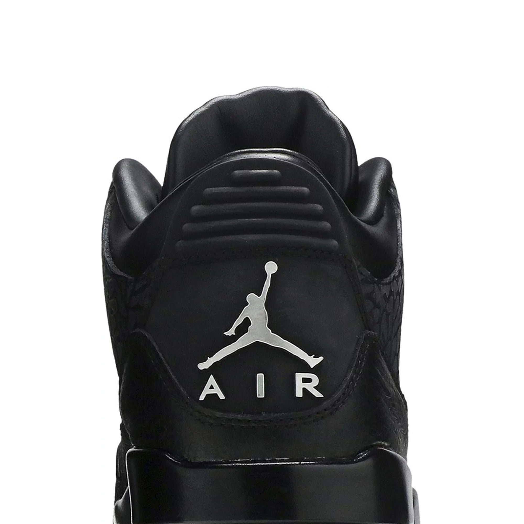 Air Jordan 3 Retro 'Black Flip' Men's Basketball Shoes (2011) - Classic Sneakers for Streetwear, Casual Outfits & Basketball Games