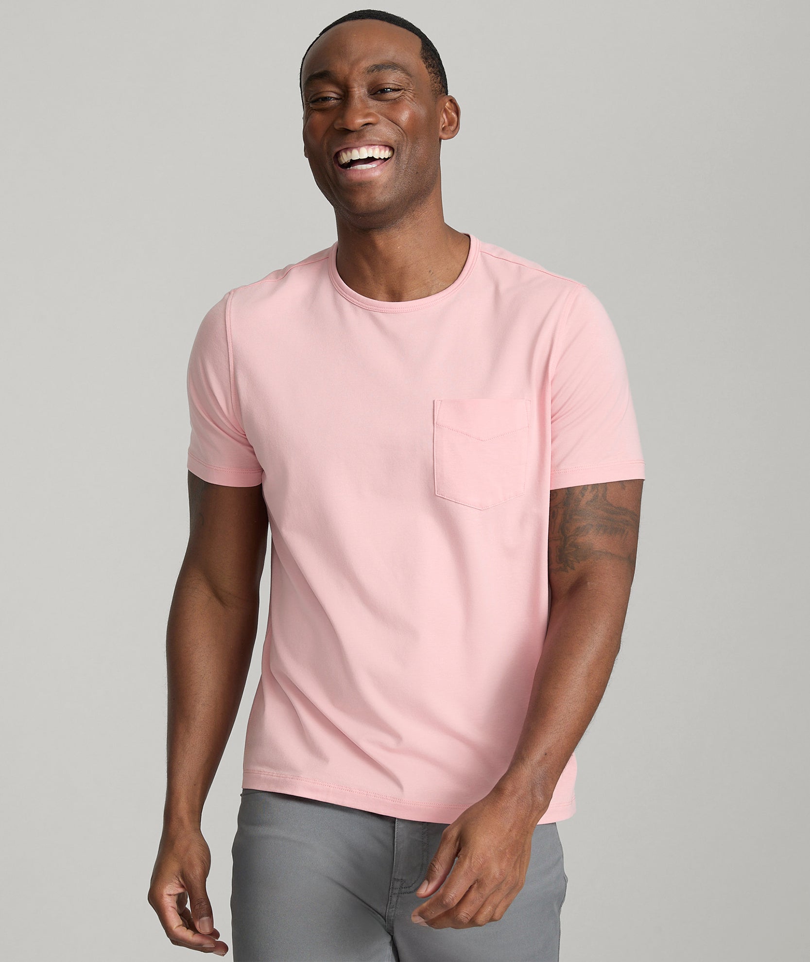 EcoSoft™ Men's Organic Cotton Pocket T-Shirt - Breathable & Comfortable Casual Wear for Everyday Outfits, Work, and Travel