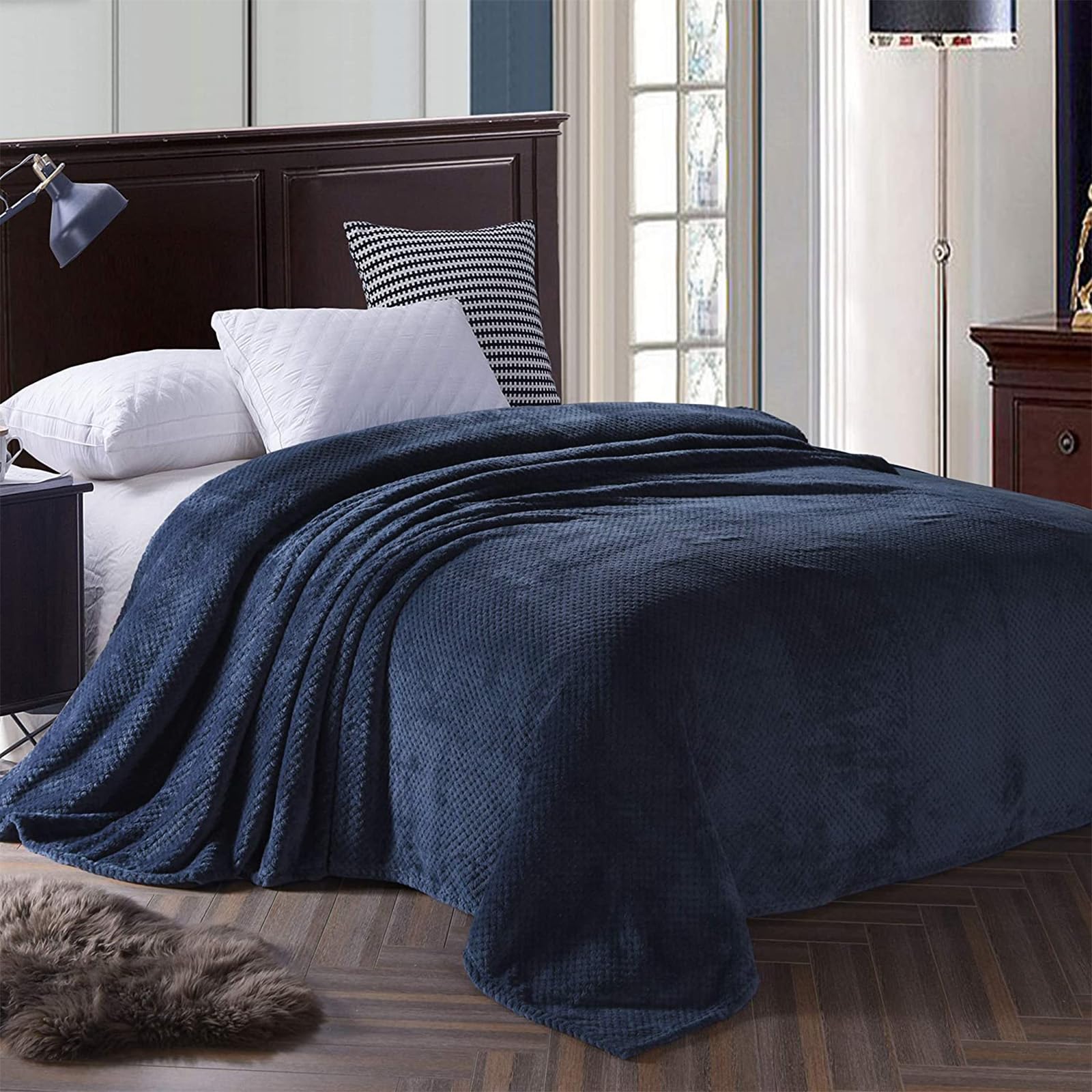 Exclusive Fleece Blend Bed Blanket Queen Size - Super Soft & Warm Waffle Textured Blanket for Couch, Sofa & Bed | Cozy, Fuzzy & Lightweight (Navy Blue, 90x90 Inches) | Perfect for Winter Nights, Movie Time & Guest Room Comfort