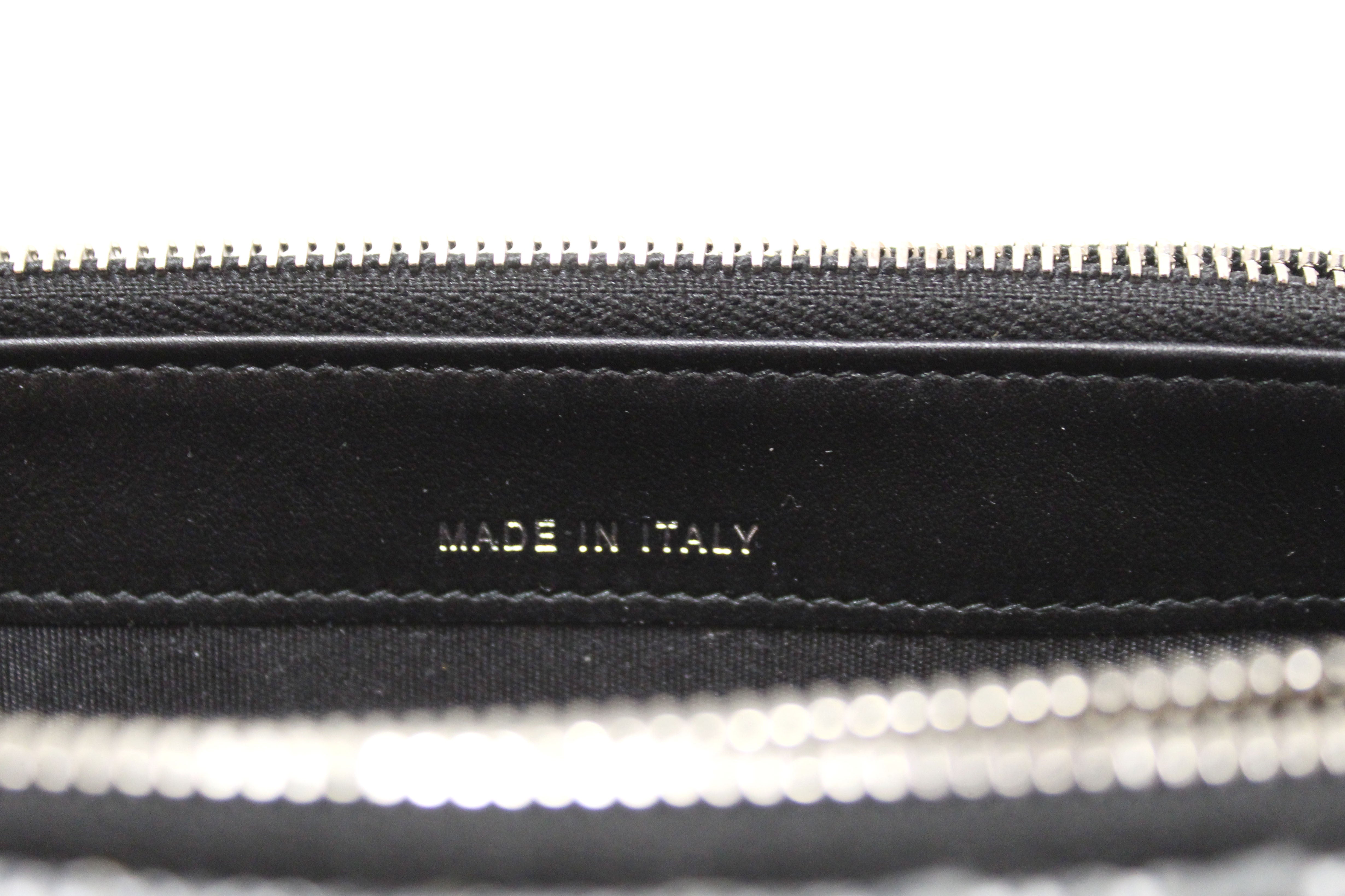 Authentic Chanel Grey Tweed Canvas Double Zip Wallet on Chain - Luxury Designer Crossbody Bag for Women | Perfect for Parties, Date Nights & Everyday Use