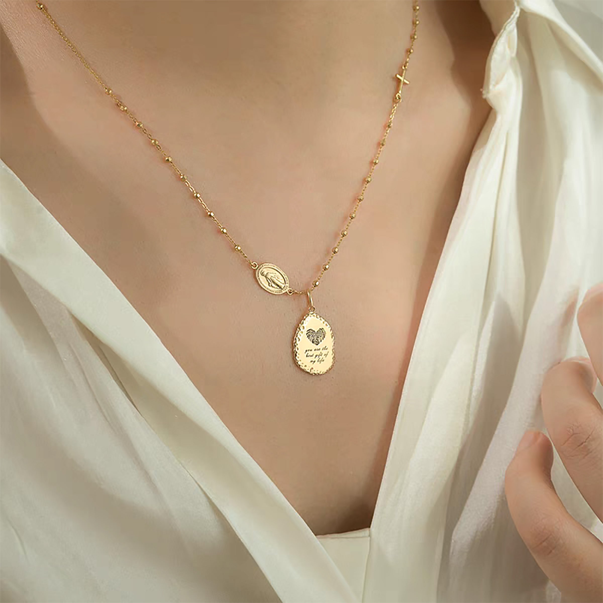 Solid Gold Footprint Necklace - Personalized Custom Jewelry for Women - Unique Hand & Footprint Pendant - Perfect Gift for Mom, Grandma & Newborn Baby - Ideal for Mother's Day, Baby Shower & Birthday Gifts