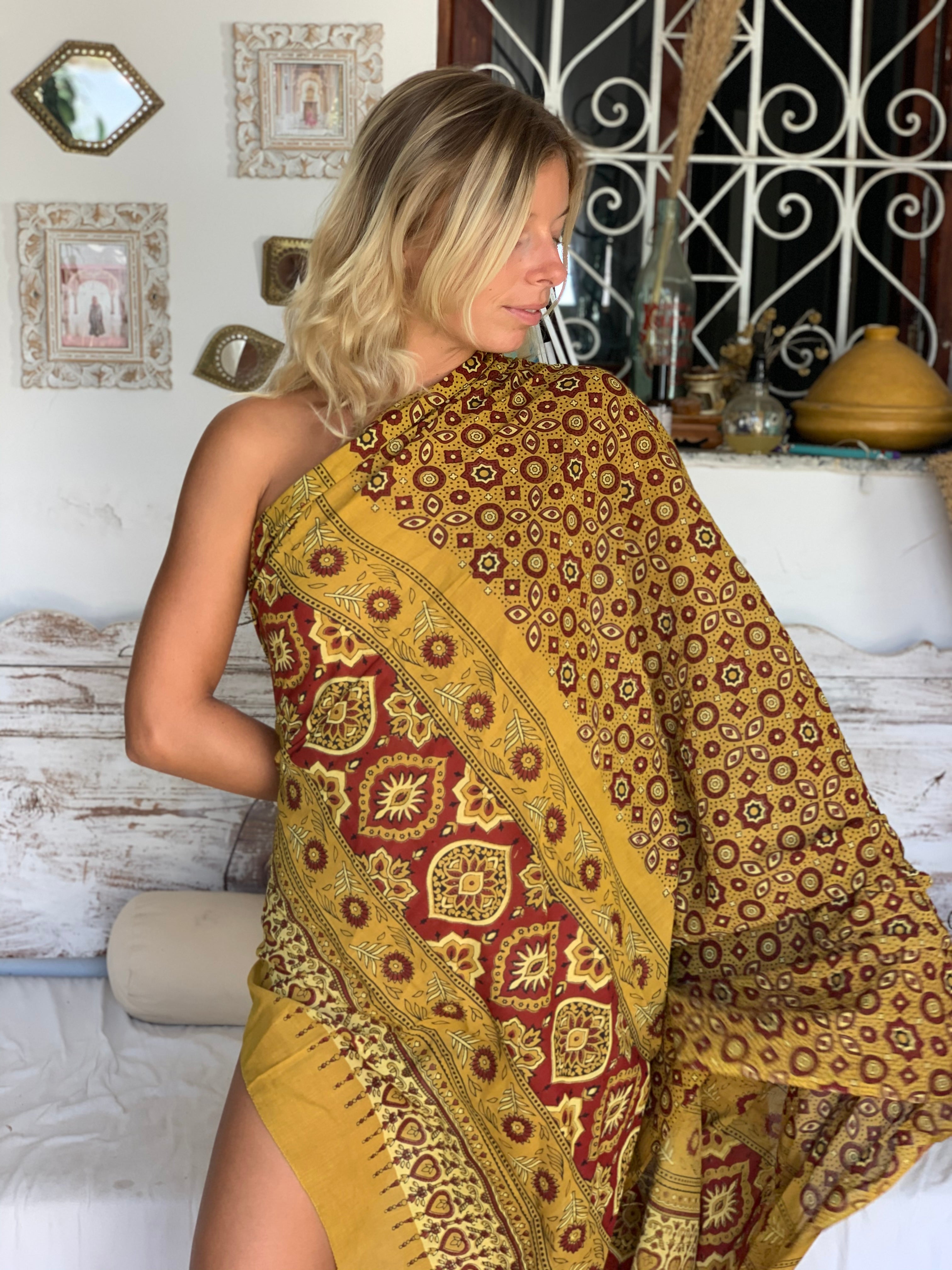 Stylish Cotton Sarong Pareo - Soft Beach Wrap & Shawl for Women | Perfect for Summer, Vacations & Poolside Lounging