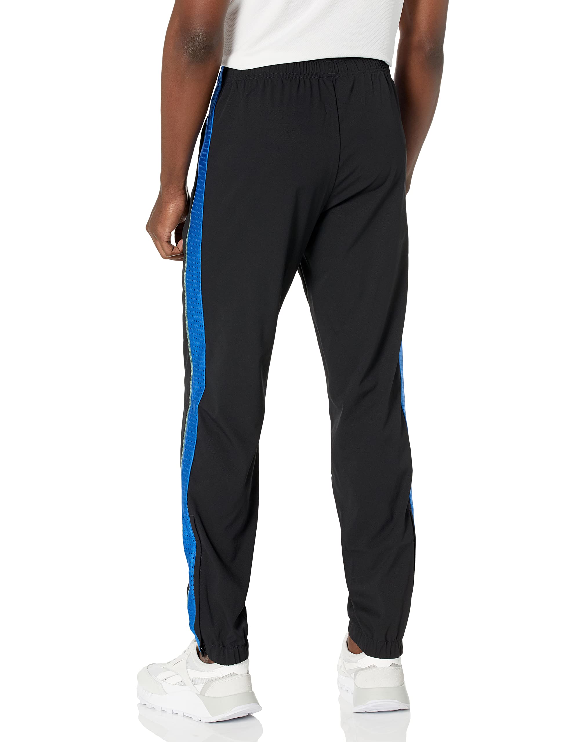 Lacoste Men's Tracksuit Set - Comfortable Cotton Jogger & Hoodie Outfit for Casual Wear, Gym & Lounge | Slim Fit Athletic Tracksuit for Men