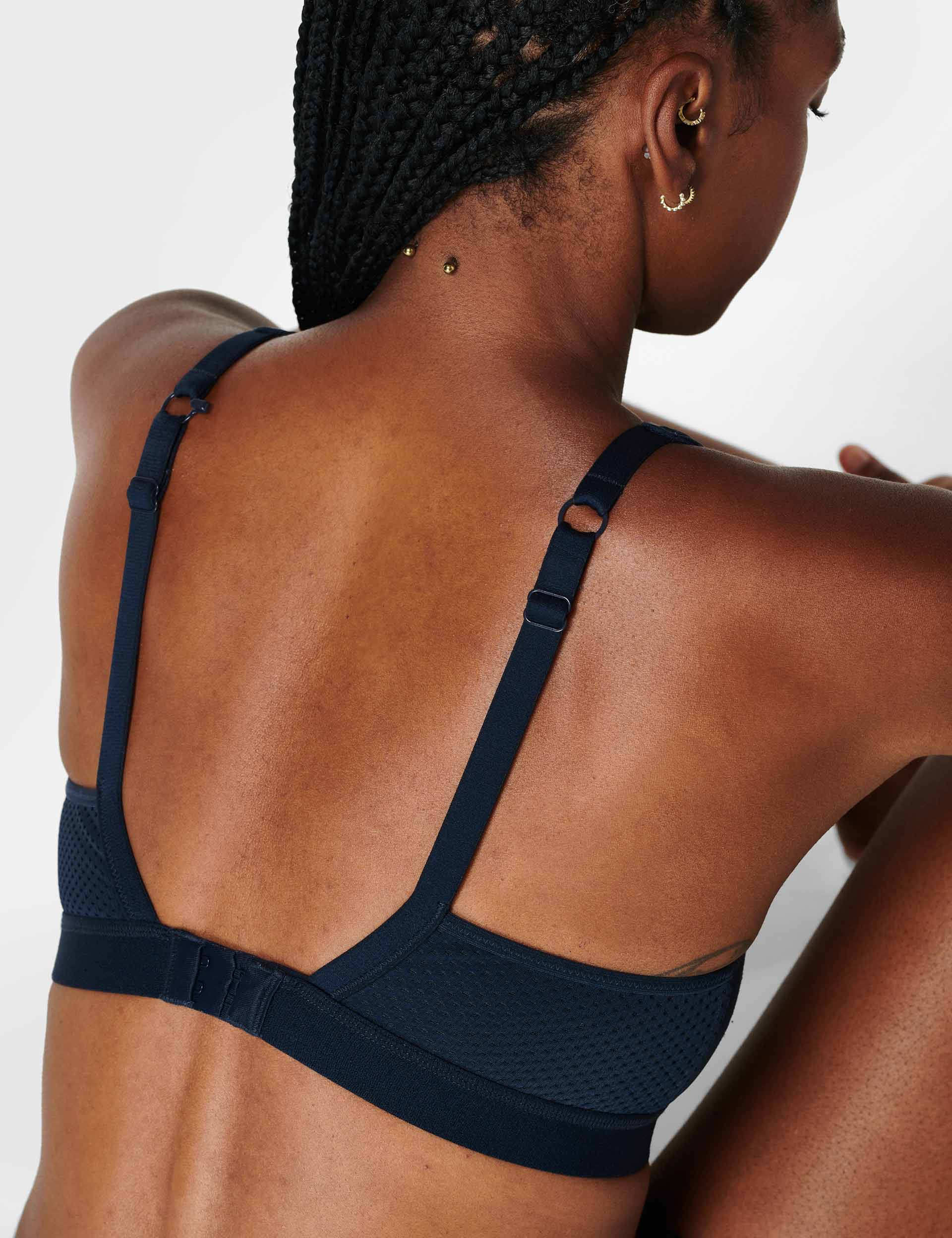 Best Women's Ultra Running Sports Bra - Breathable & Supportive Navy Blue Activewear for High-Intensity Workouts, Marathon Training & Outdoor Fitness