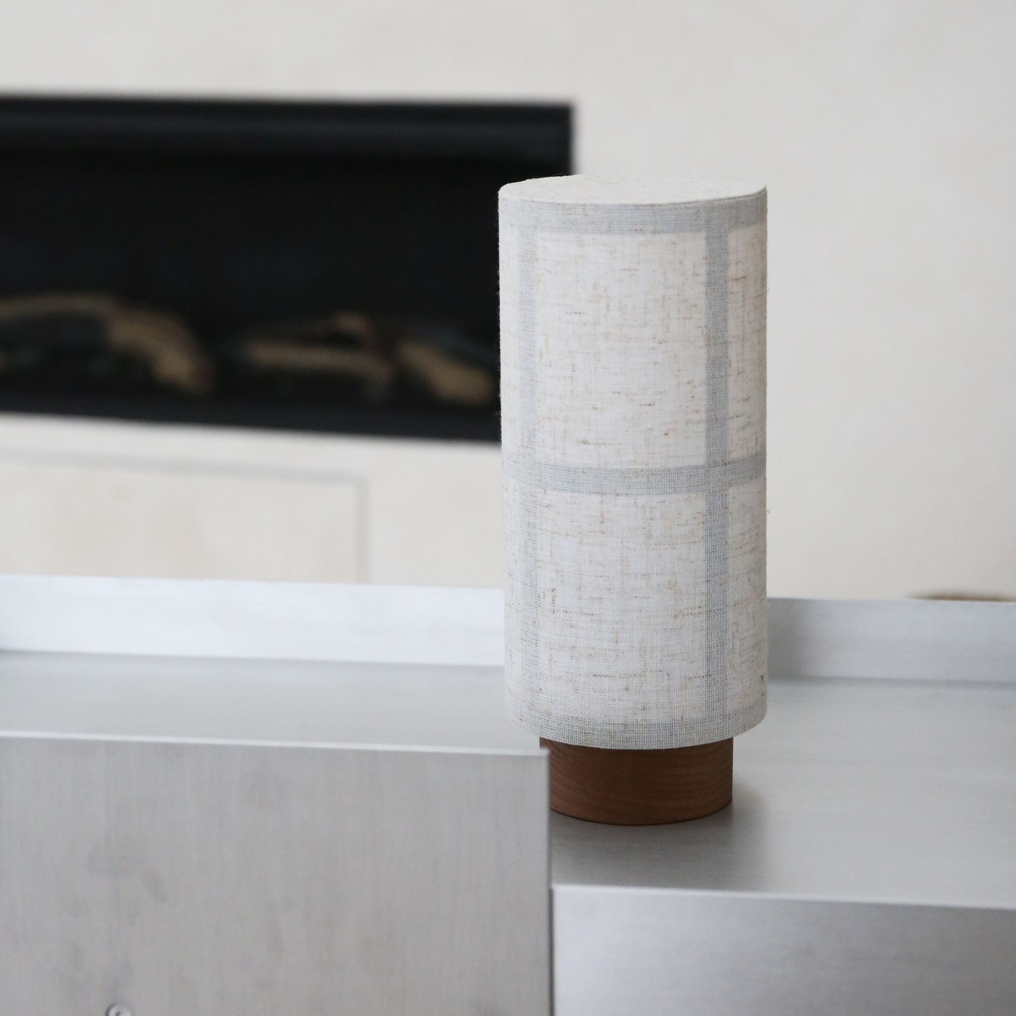 AUDO CPH Hashira Portable Table Lamp - Modern Raw Wood Design for Bedroom, Living Room & Office Lighting
