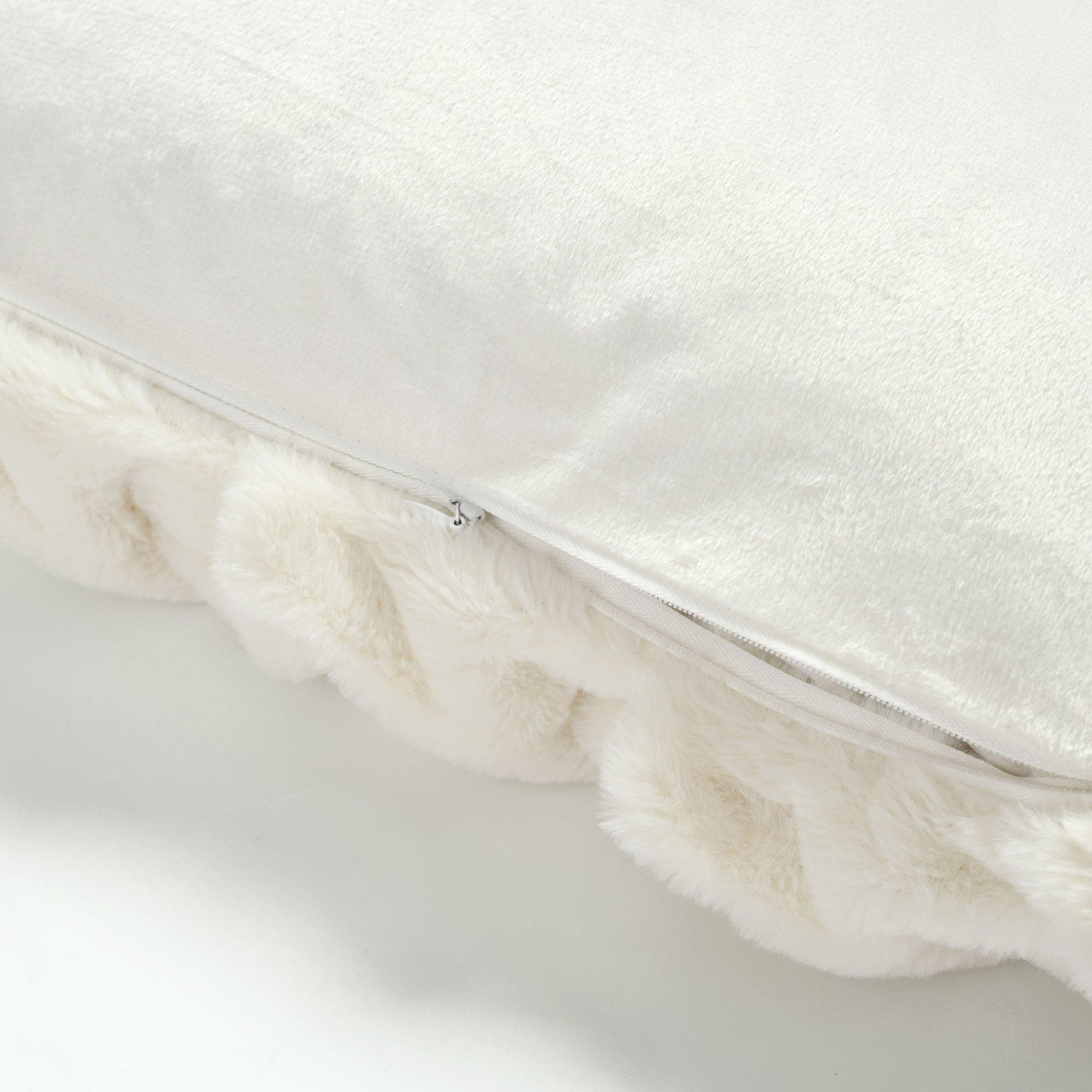 Luxury Soft Fur Weave Decorative Pillow Cover for Couch, Bed & Home Decor - Cozy Living Room Accent Throw Pillow Case for Winter