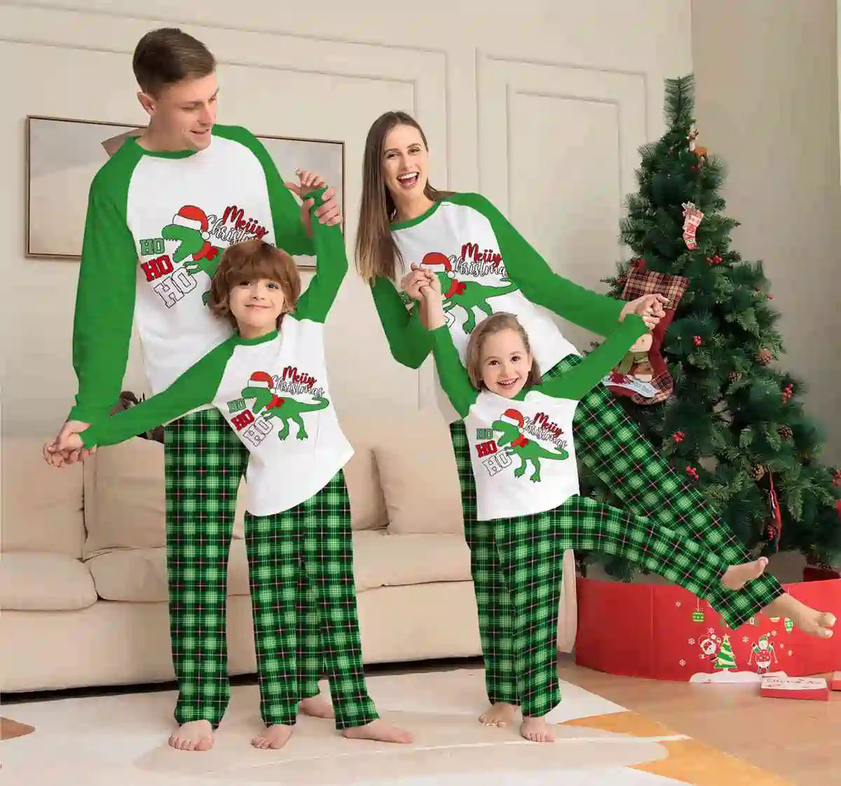 Printed Christmas Matching Family Pajamas Set - Cozy Holiday PJS for Family Photos & Festive Gatherings