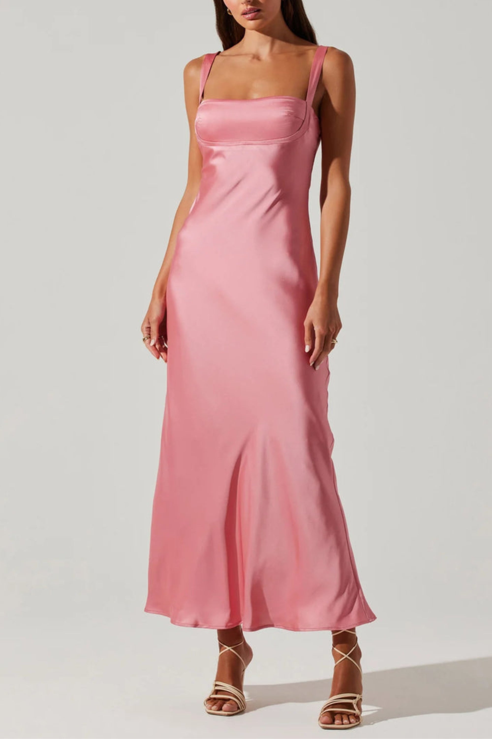 Astr Stacie Dress - Elegant Women's Party Dress for Evening Events, Weddings & Special Occasions | Flattering Fit & Stylish Design
