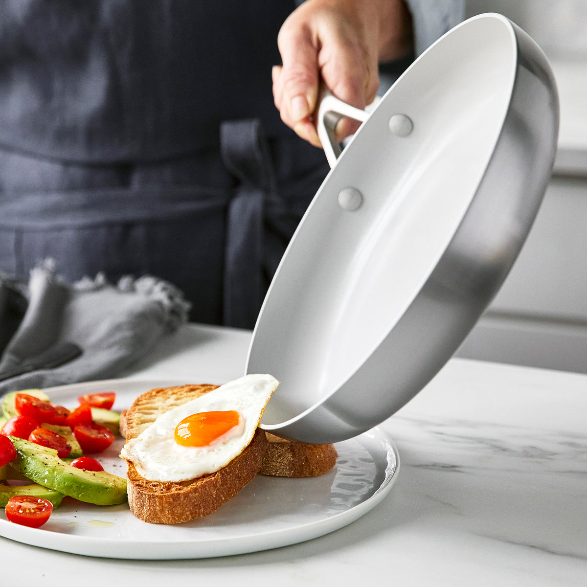 Venice Pro Ceramic Nonstick 13-Piece Cookware Set - Non-Toxic PFOA-Free Pots and Pans Set for Healthy Cooking - Perfect for Frying, Boiling, Sautéing & Baking in Modern Kitchens