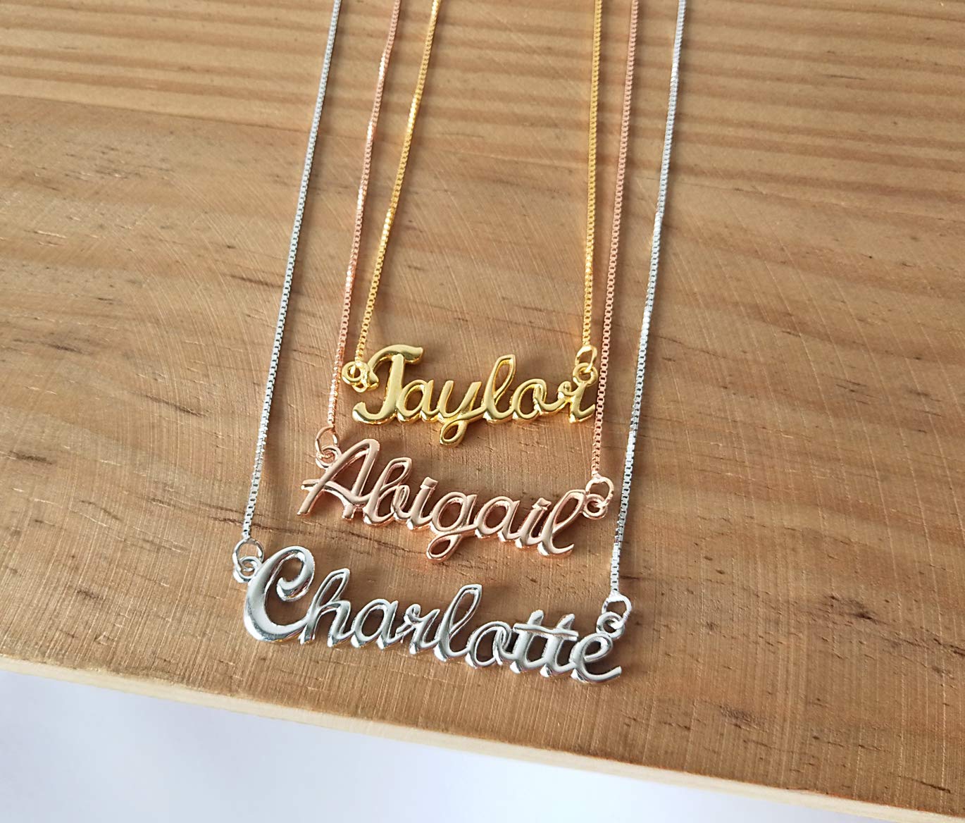 Custom Name Necklace Personalized Jewelry for Women - Unique Gift for Mom, Wife, Girlfriend - Perfect for Birthdays, Anniversaries & Special Occasions