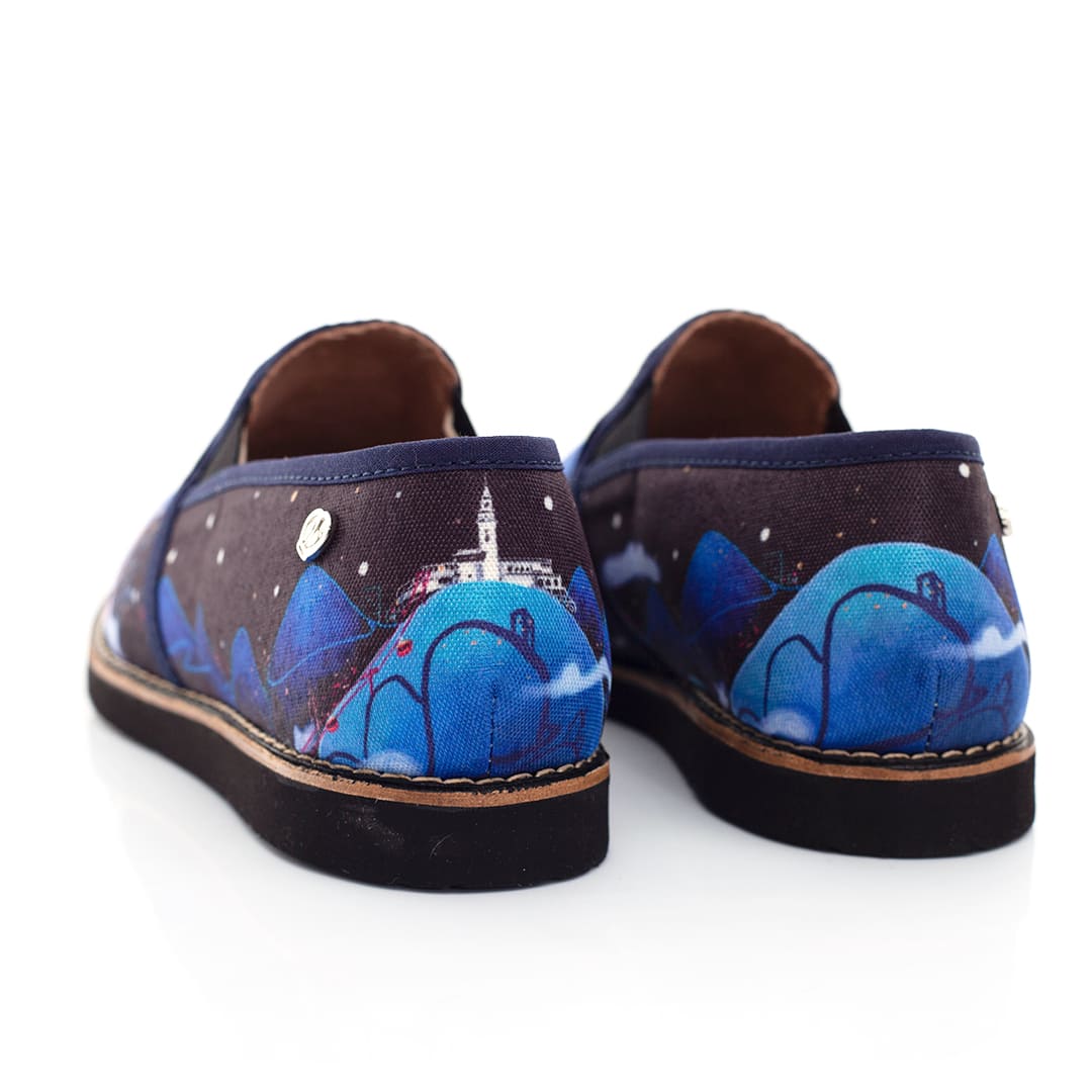 Handcrafted Macondas® Illustrated Moccasins for Women - Bogotá Nocturna Design - Perfect for Casual Wear, Date Nights & Travel