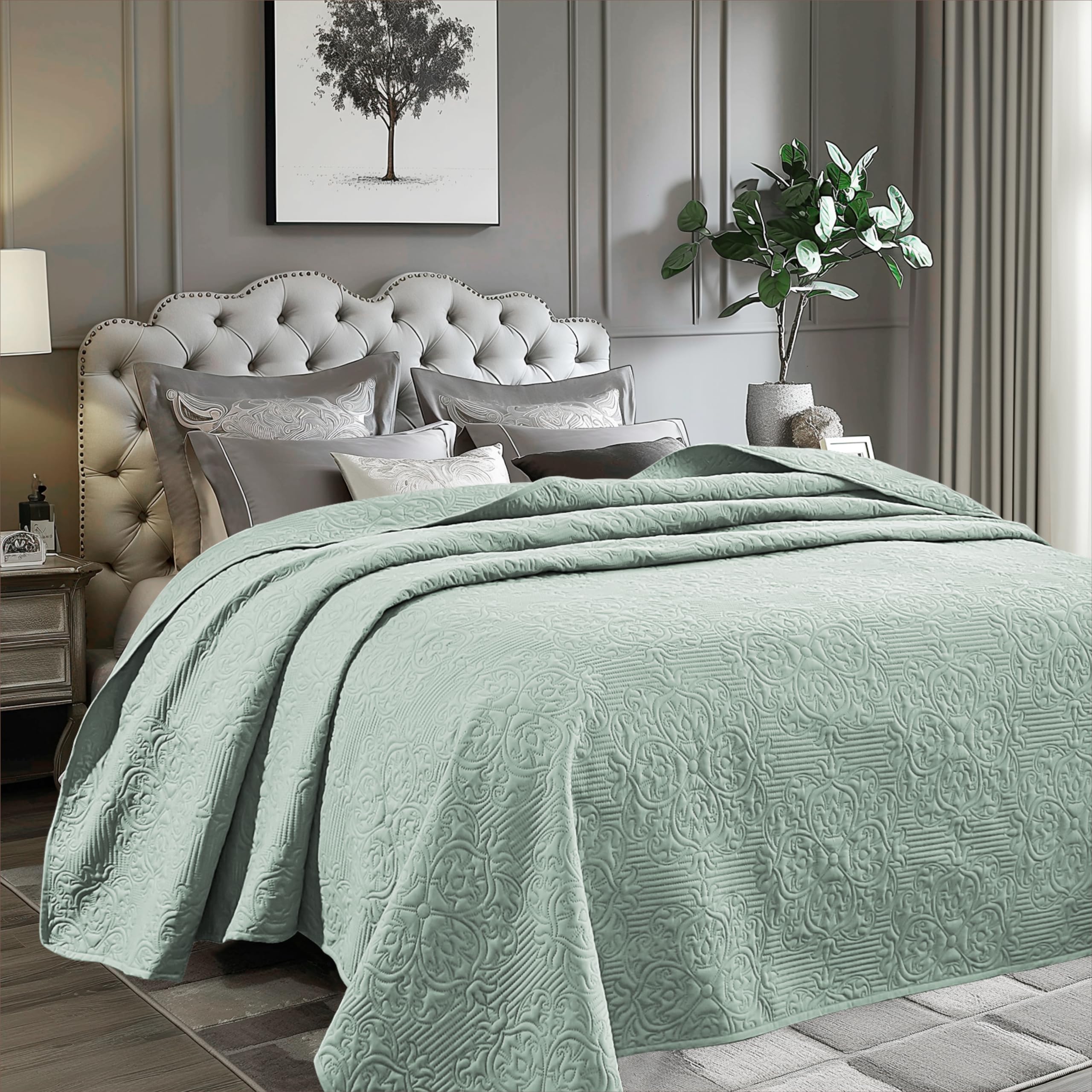 Sophia & William Reversible Lightweight Bed Quilt Bedspread Coverlet - Queen Size Sage Green - Perfect for Guest Rooms, Master Bedrooms & Cozy Home Decor