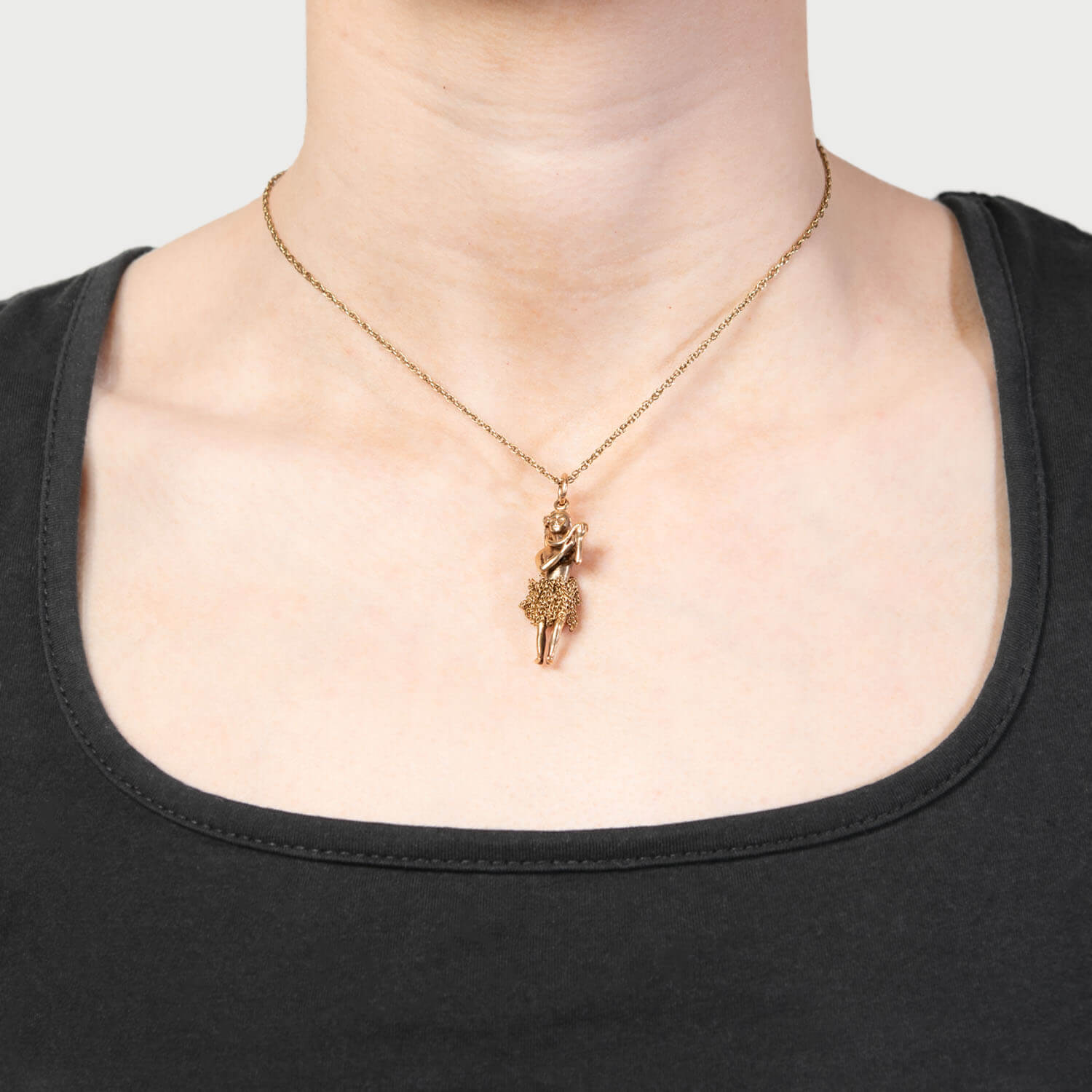 14K Gold Retro Hula Dancer Pendant Necklace - Hawaiian Inspired Jewelry for Women, Perfect for Beach Parties, Luau Events & Tropical Vacations