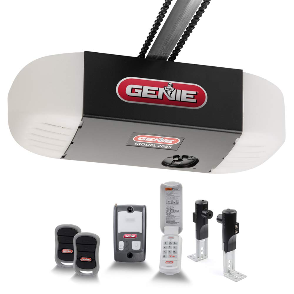 Genie Chain Drive 550 Garage Door Opener with GHK-R Hanging Kit - Quiet & Reliable Automatic Garage Door Opener System for Home & Commercial Use