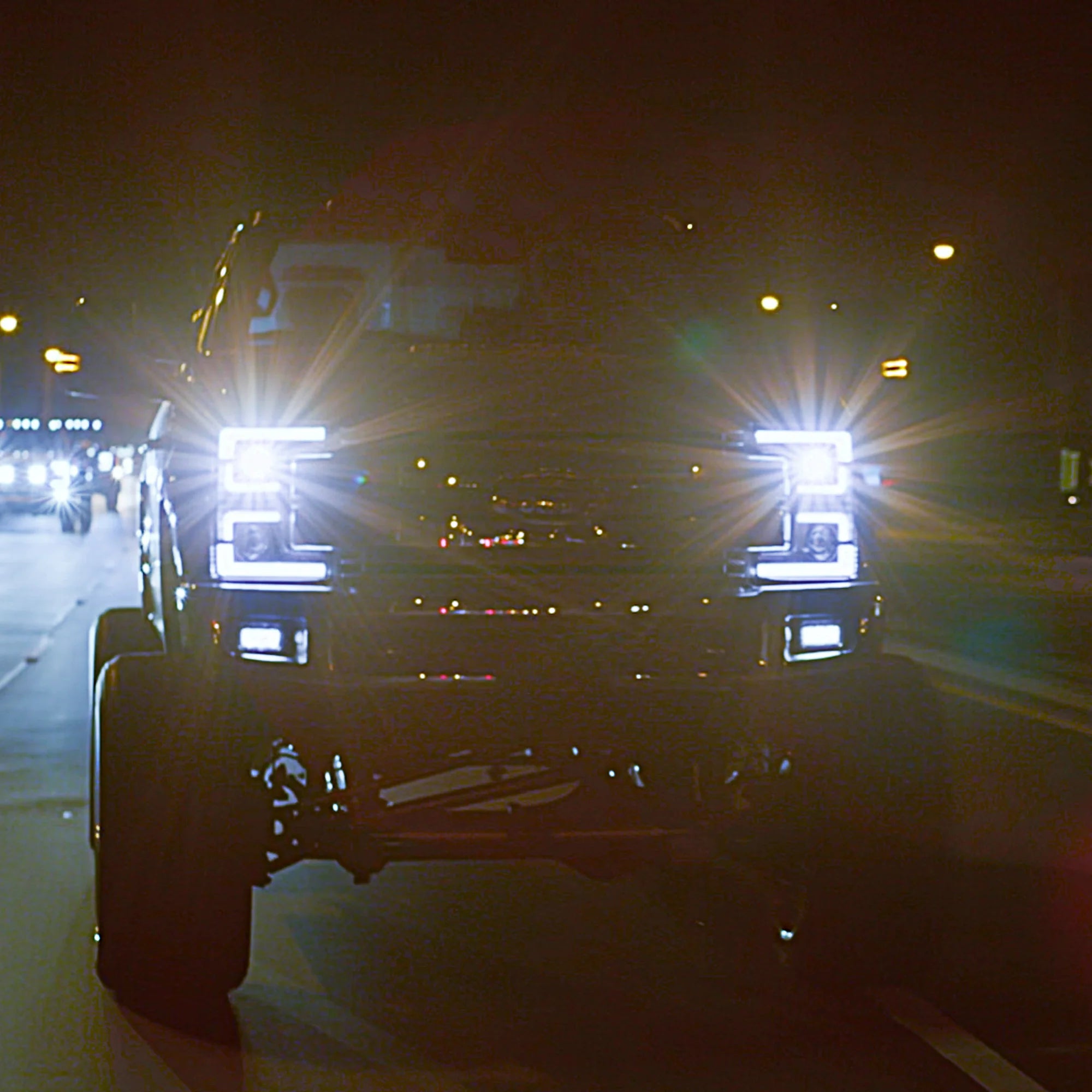 Ford Super Duty 2017-2019 Projector Headlights with OLED DRL & LED Turn Signals - Smoked Lens for Enhanced Style & Visibility - Perfect for Off-Roading & Night Driving