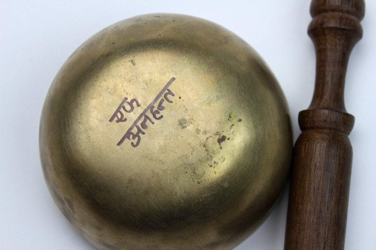 4.5 Inch Heart Chakra 342Hz Singing Bowl for Meditation, Yoga & Sound Healing - Handcrafted Tibetan Therapy Instrument for Relaxation, Stress Relief & Spiritual Balance